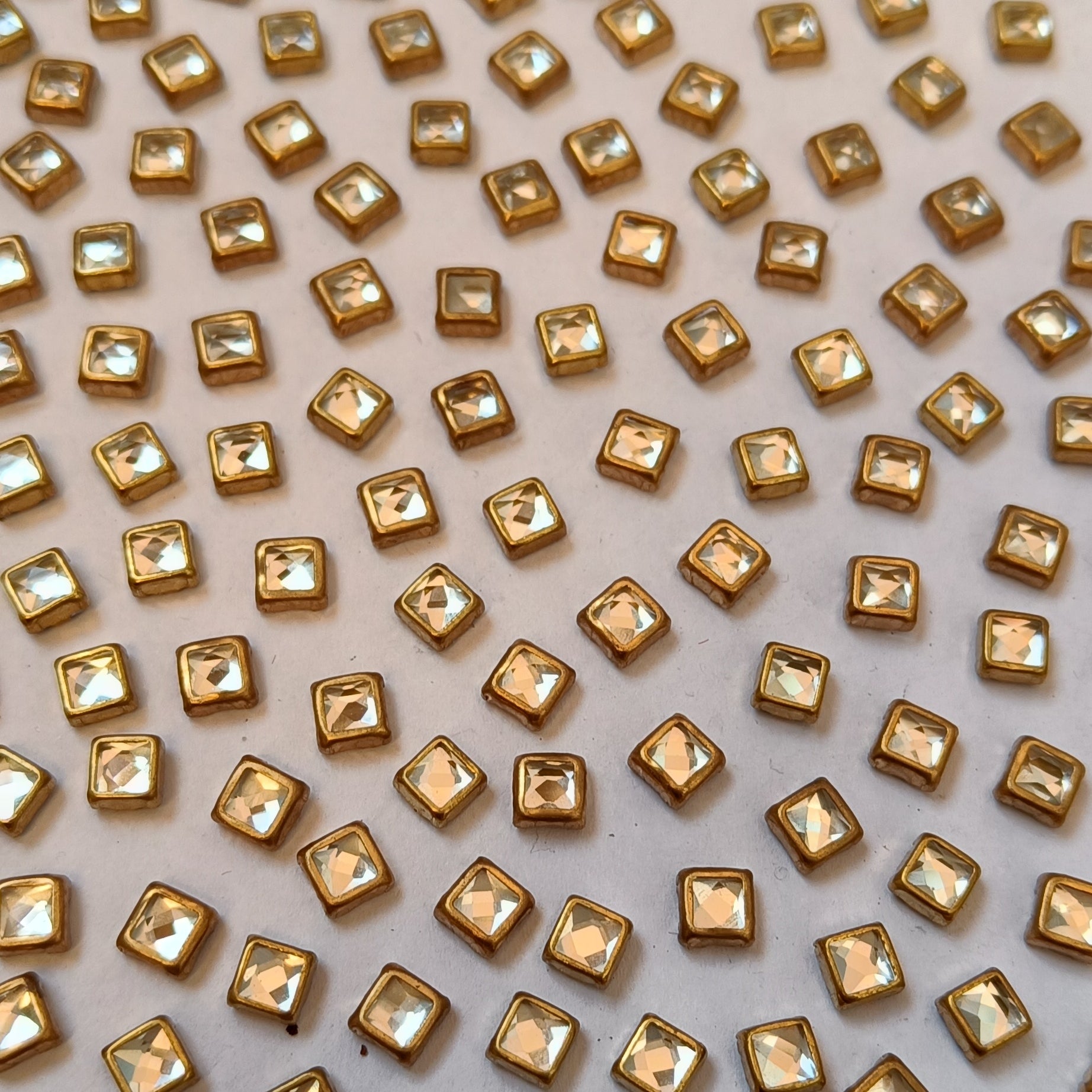 VDEAL BEADS kundan square shaped kundan pack of 800 pcs size=4X4mm with fabric glue