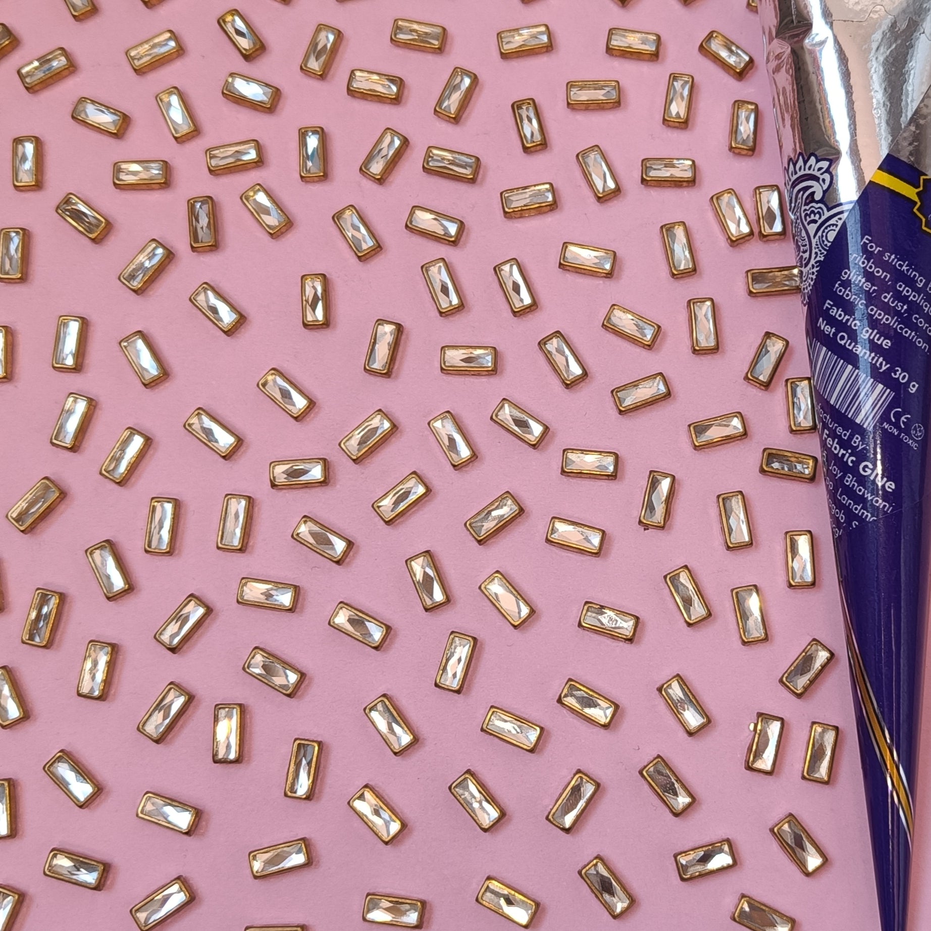 VDEAL BEADS kundan 800 pcs size = 4x8mm rectangle shaped kundan with fabric glue