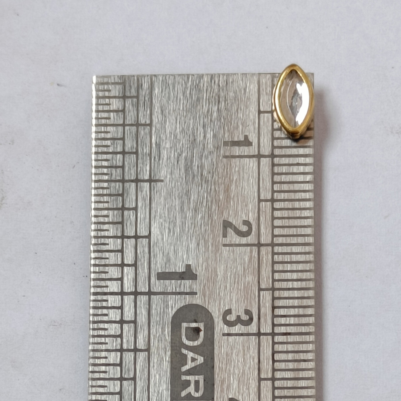 VDEAL BEADS kashti shaped kundan pack of 650 pcs size = 4x8 mm with fabric glue