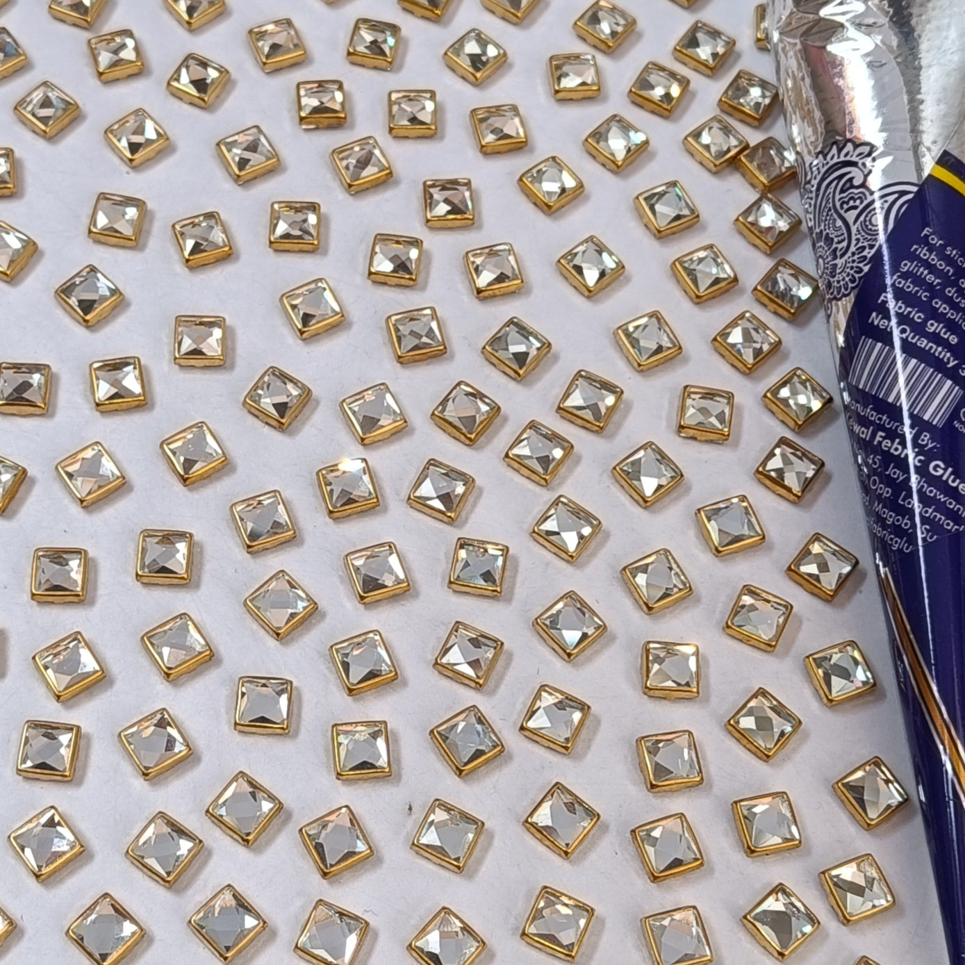 VDEAL BEADS square shaped kundan 400 pcs size = 6x6mm with fabric glue