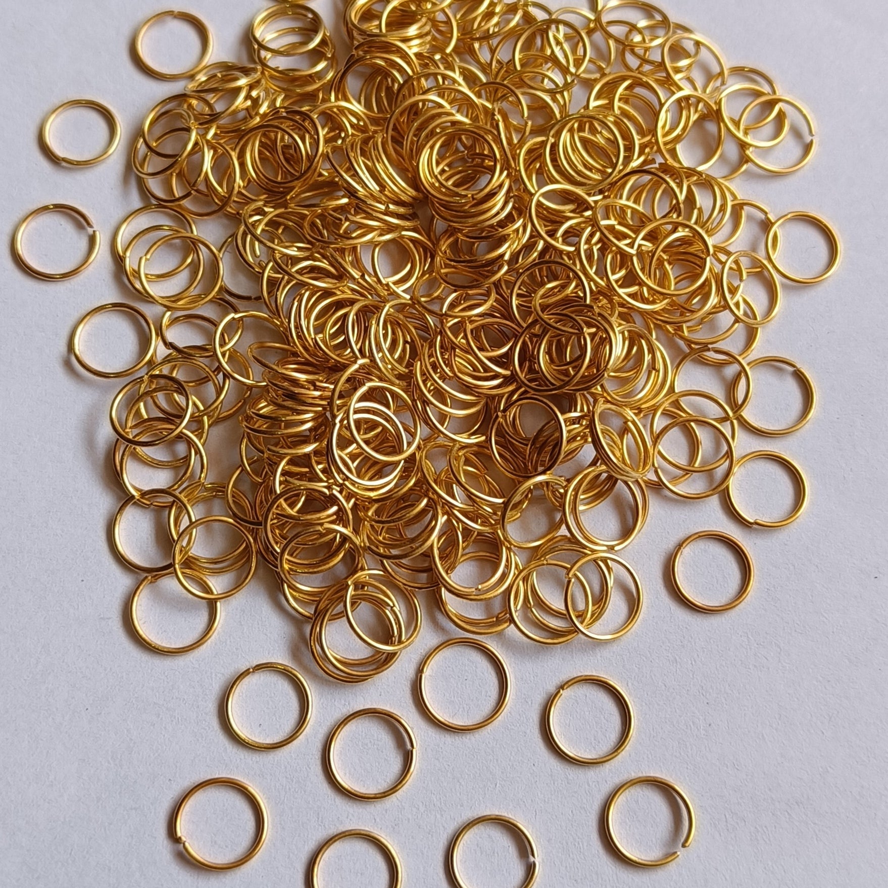 VDEAL BEADS BUTERFLY CHARM 24PCS WITH 24 GOLDEN JUMP RINGS