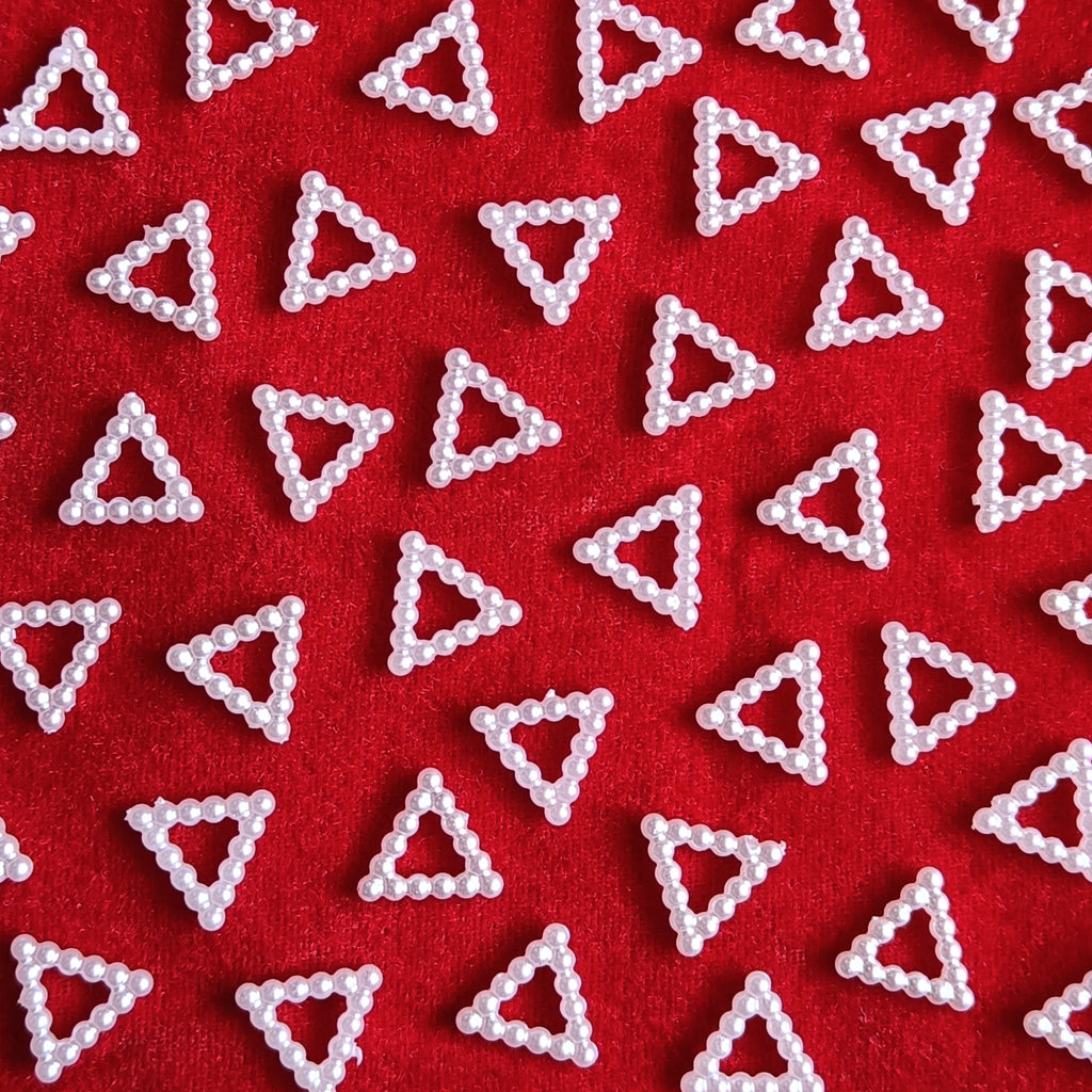 vdeal beads, 1100pcs of 11mm triangle shaped pearl shaped beads, pearl beads, triangle beads