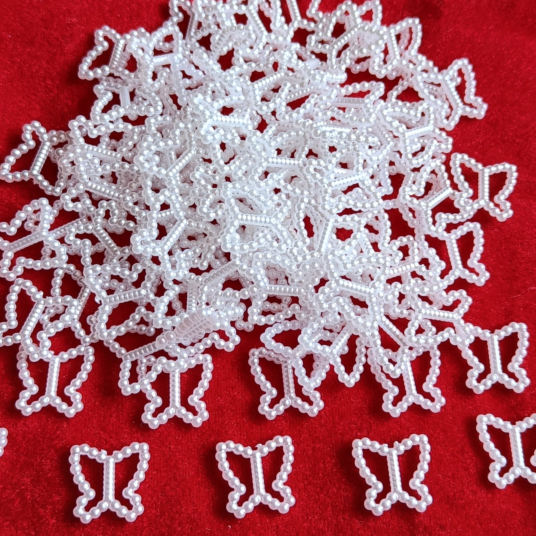 vdeal beads, 650pcs of 14mm buterfly shaped pearl beads, pearl beads, buterfly shaped beads