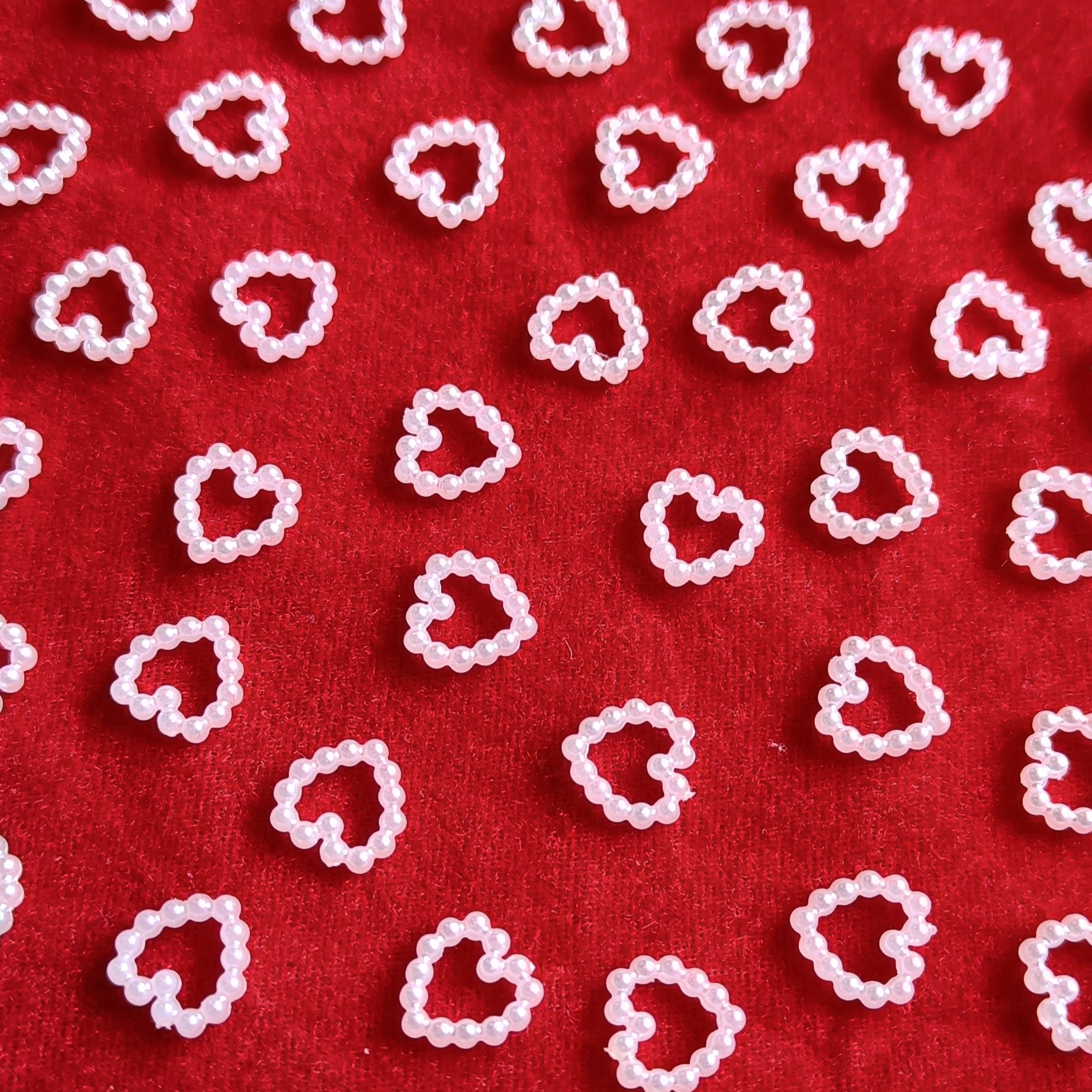 vdeal beads, 1250pcs of 10mm heart shaped beads, heat beads, hollow pearl beads, pearl beads