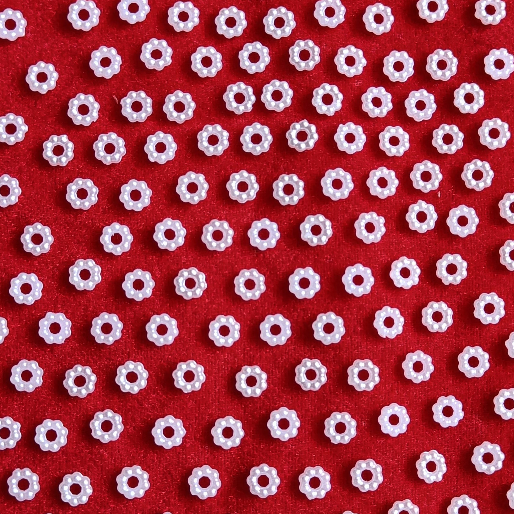 VDEAL BEADS 3000PCS OF 6MM PEARL TYRE