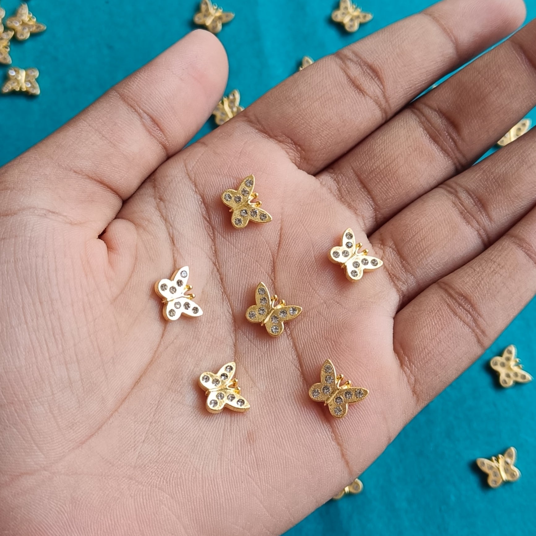 VDEAL BEADS 300pcs of 8mm buterfly shaped stone motif with FABRIC GLUE