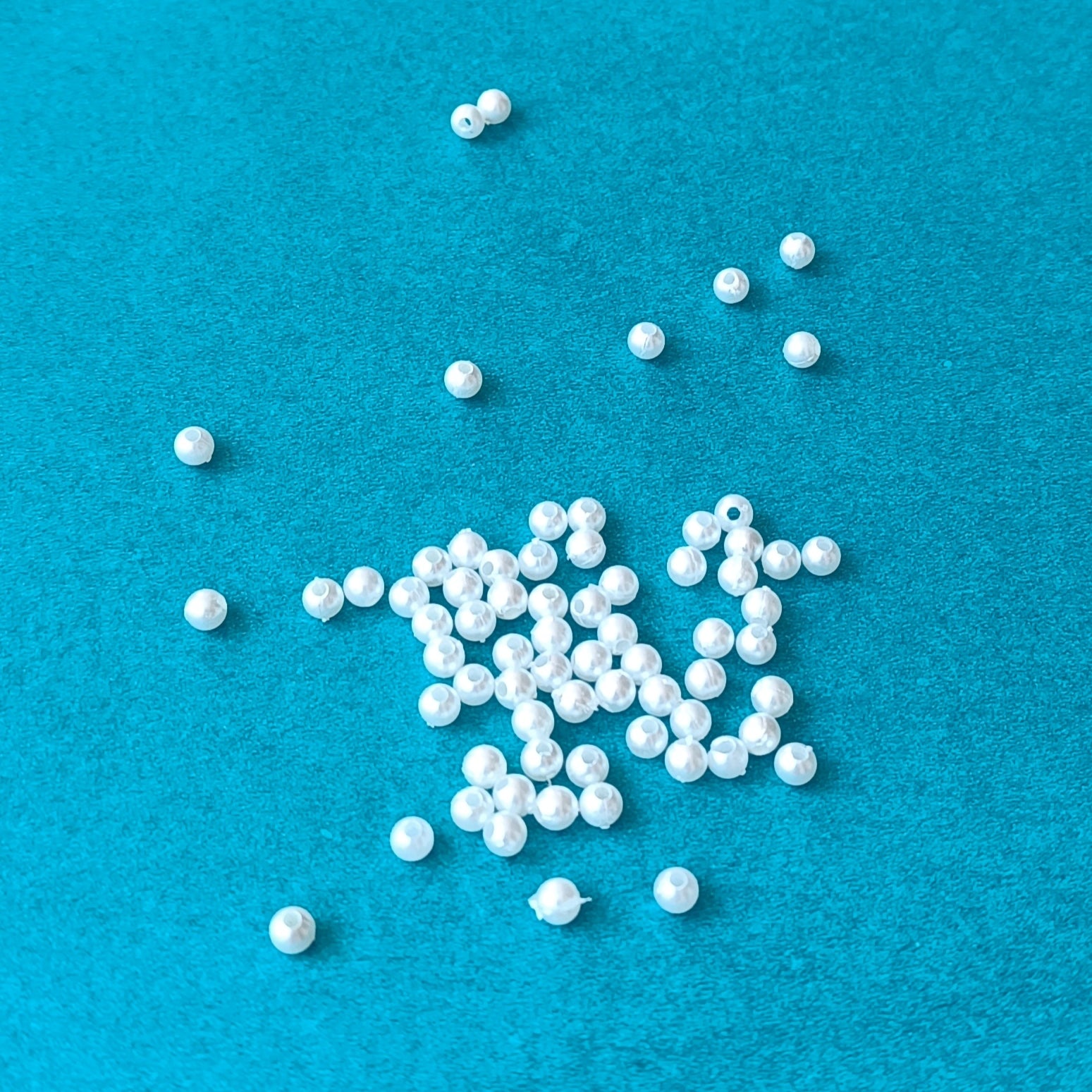 VDEAL 4mm Pearl Beads – 24000 Pcs | Wholesale White Beads for Jewelry, Craft, Embroidery & DIY